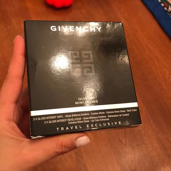 Givenchy gloss travel set - Picture 4 of 5